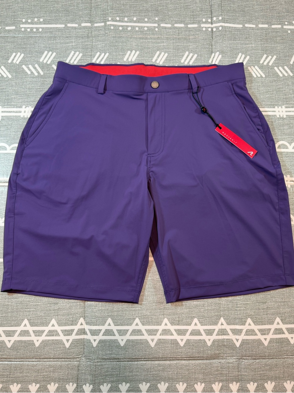 Redvanly Hanover Pull-On Shorts in Loganberry/Violet 9” inseam